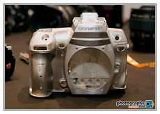 Olympus E-3 magnesium internal chassis