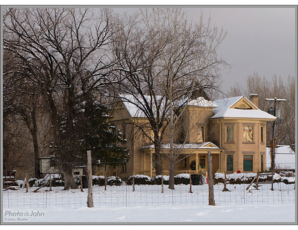 Canon PowerShot G9 - Pioneer Farmhouse