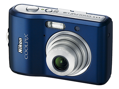 Nikon CoolPix L18 Digital Camera - Front - Blue