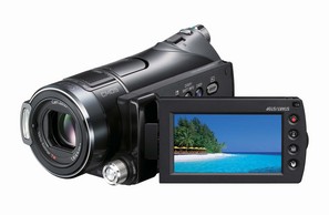hdr-cx12_lcd_screen_1_med.jpg