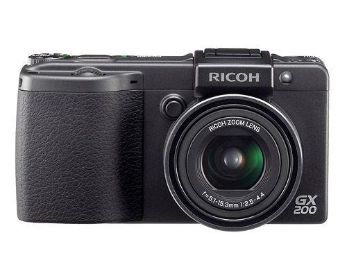 Ricoh GX200 - Front