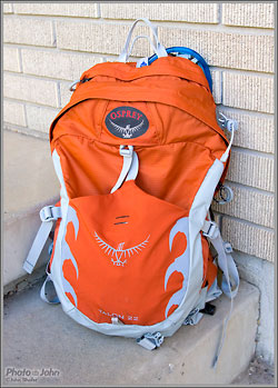 Osprey Talon 22 backpack - front