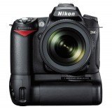 Nikon D90 with vertical grip