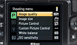 Nikon Coolpix P6000 - LCD Display