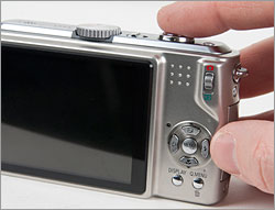 Panasonic Lumix DMC-TZ5 - LCD and back controls
