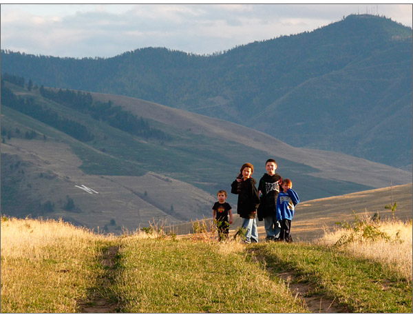 Panasonic Lumix TZ5 Sample - Boys In The Hills