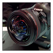Canon TS-E 17mm Tilt-Shift Lens