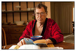 Portrait of Photo-Dad taken with the gold reflector Lightscoop