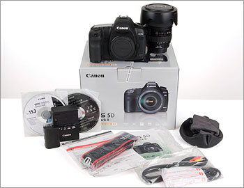 Canon EOS 5D Mark II box contents