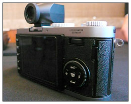 Leica X1 - Rear Controls