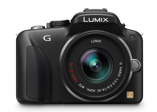 Panasonic Lumix G3 - front