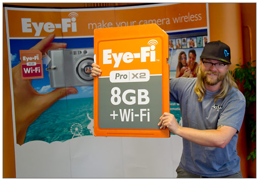 Photo-John loves the Eye-Fi memory cards!