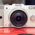 Pentax Q mini system camera in white