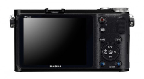 Samsung NX200 3-inch AMOLED display