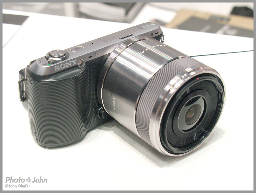 Sony NEX-C3 compact system camera