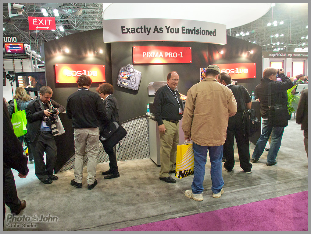 Canon EOS-1D X section of the Canon PhotoPlus Expo booth