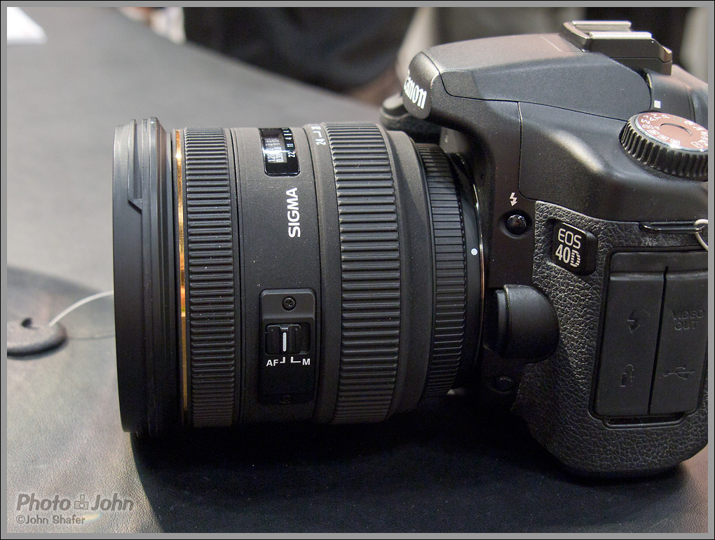Sigma 24-70mm F2.8 IF EX DG HSM Zoom Lens - Left
