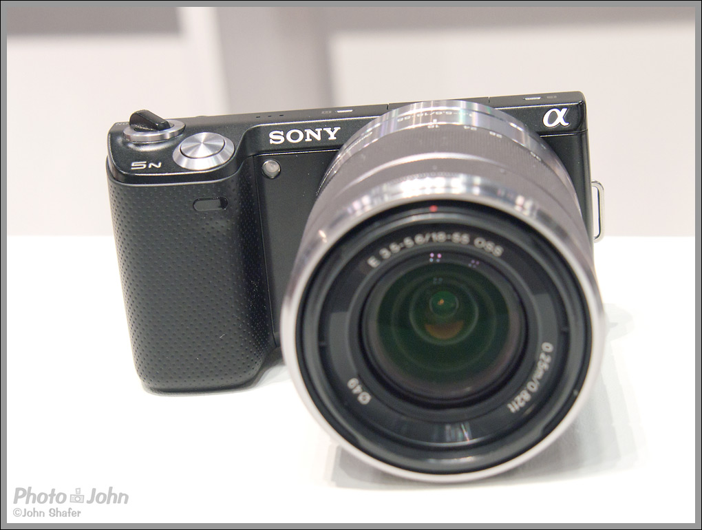 Sony NEX-5N Compact System Camera