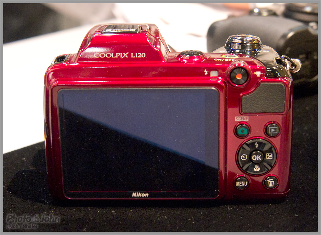 Nikon Coolpix L120 LCD Display