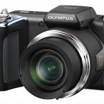 Olympus SP-620UZ Ultrazoom - Right Front View