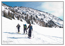 Fujifilm X10 Overexposed Splitboard Tour RAW Sample Photo - Edited