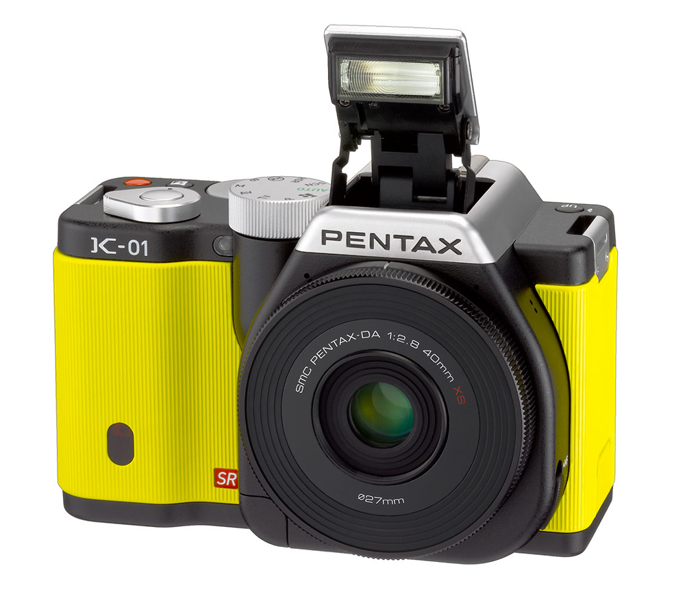 Pentax K-01 - Pop-Up Flash