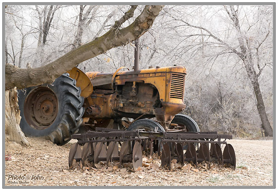 Sony Alpha NEX-5N - Old Farm Machinery