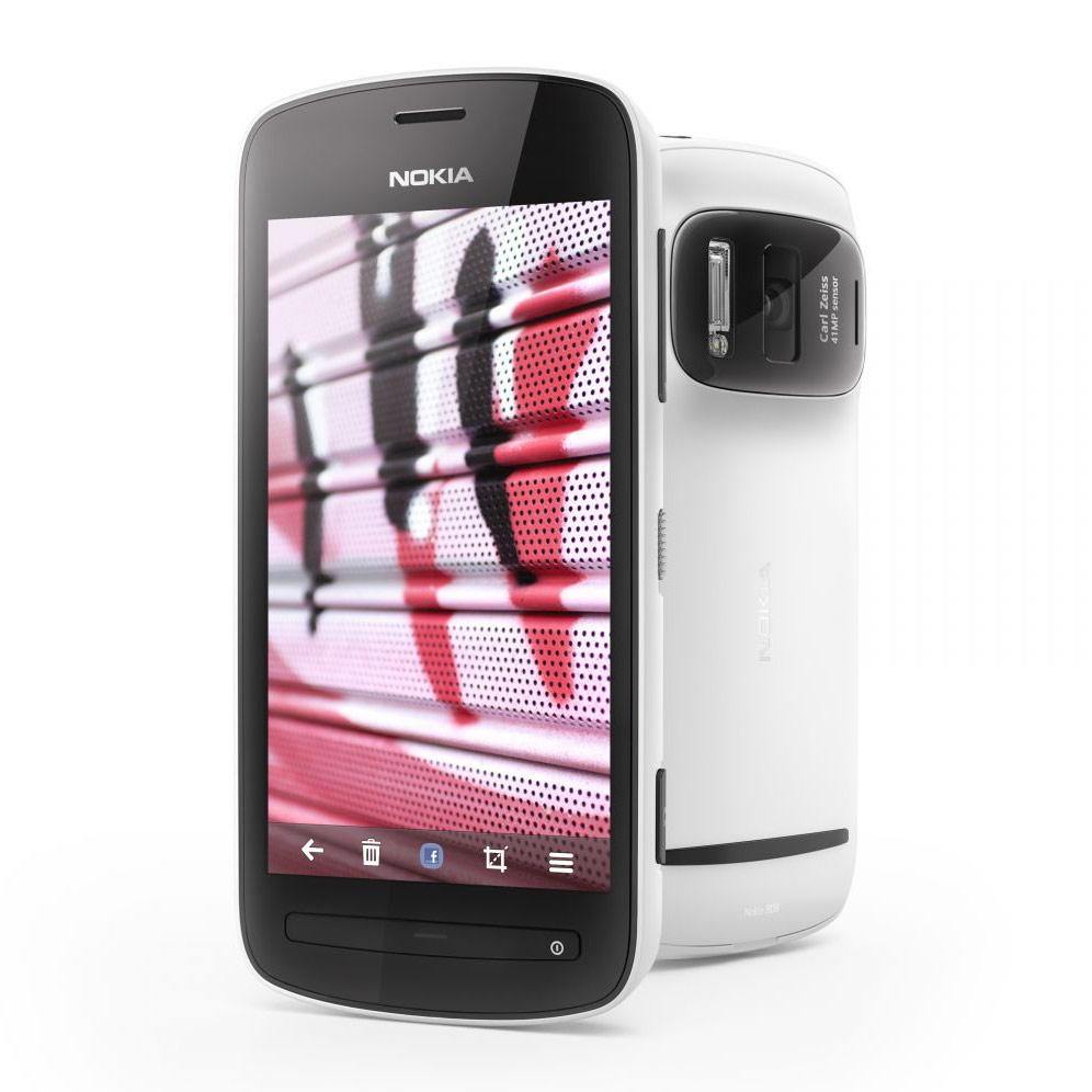 Nokia 808 PureView 41-Megapixel Smartphone - With Carl Zeiss Lens