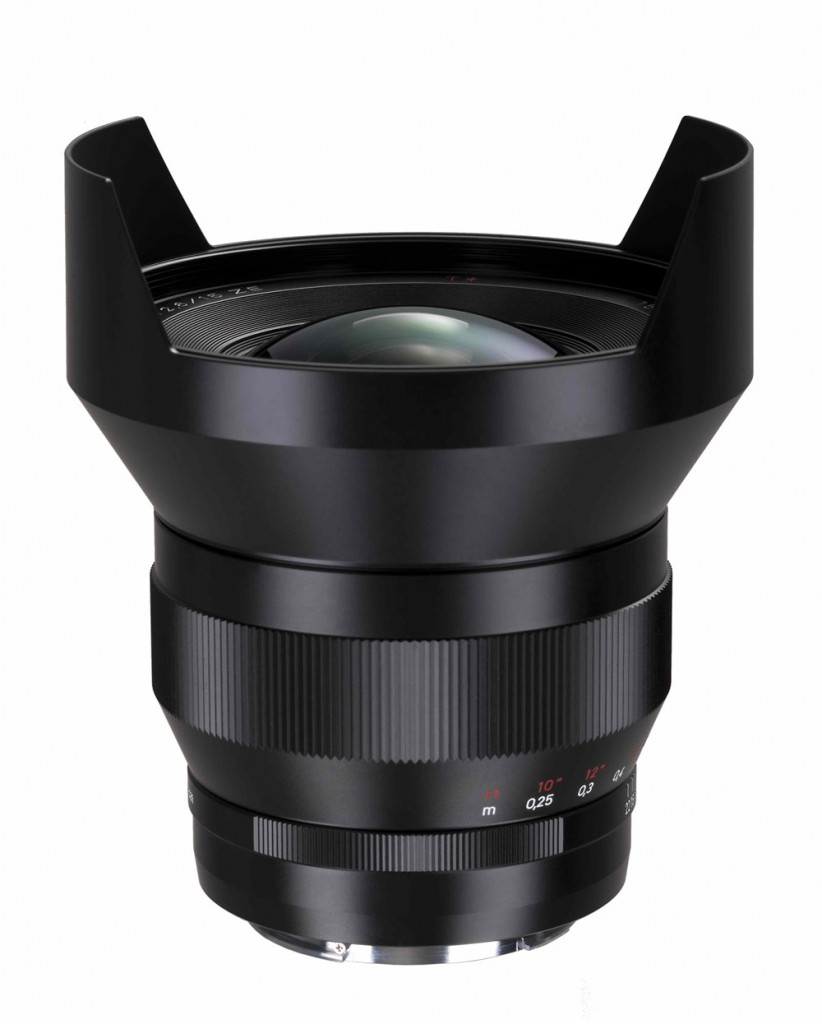 Zeiss 15mm f/2.8 Wide-Angle Lens - Side View