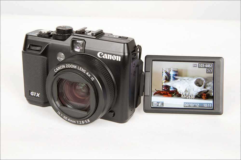 Canon PowerShot G1 X - Tilt-Swivel LCD Display