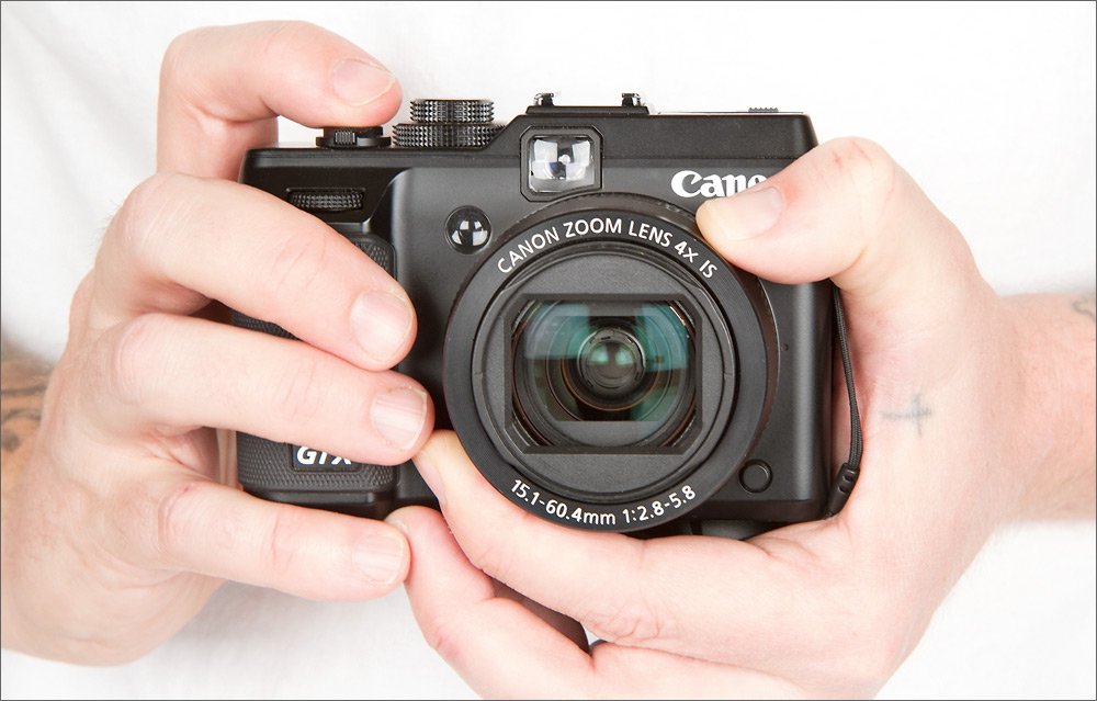 Canon PowerShot G1 X - Front