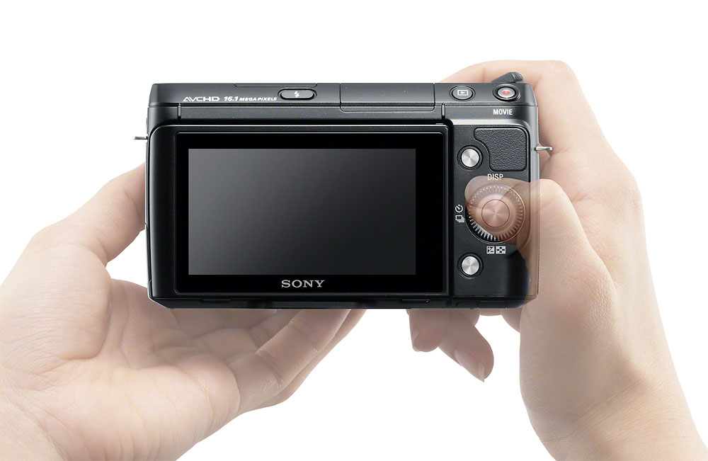 Sony Alpha NEX-F3 - Rear LCD - In Hands