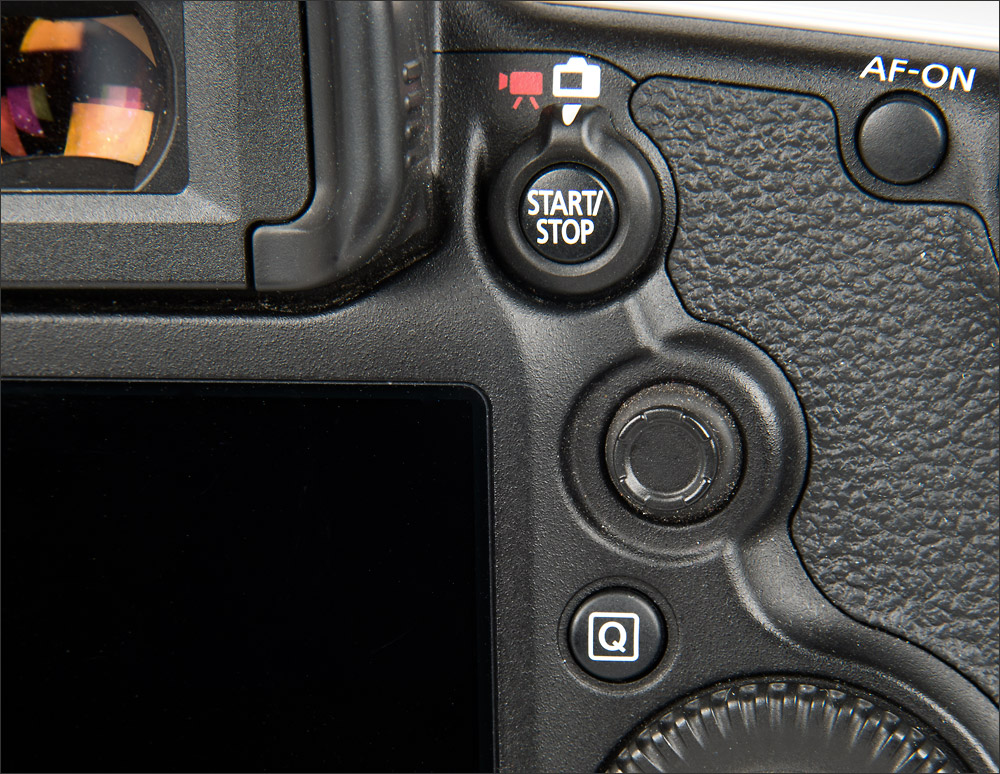 Canon EOS 5D Mark III - Live View Switch & Q Button