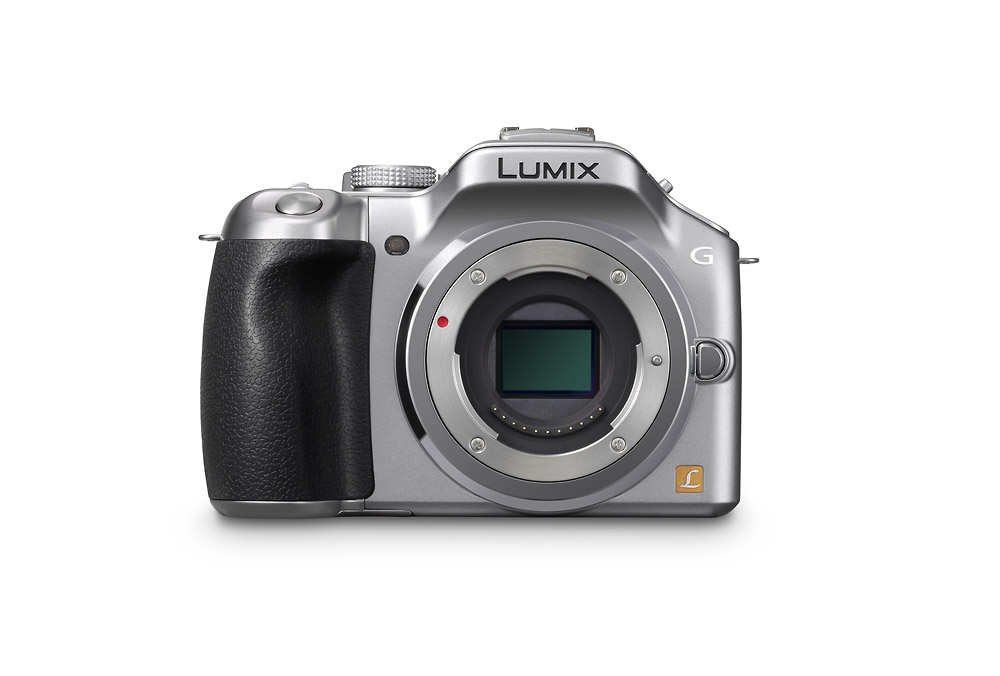 Panasonic Lumix G5 - 16-Megapixel Live MOS Sensor