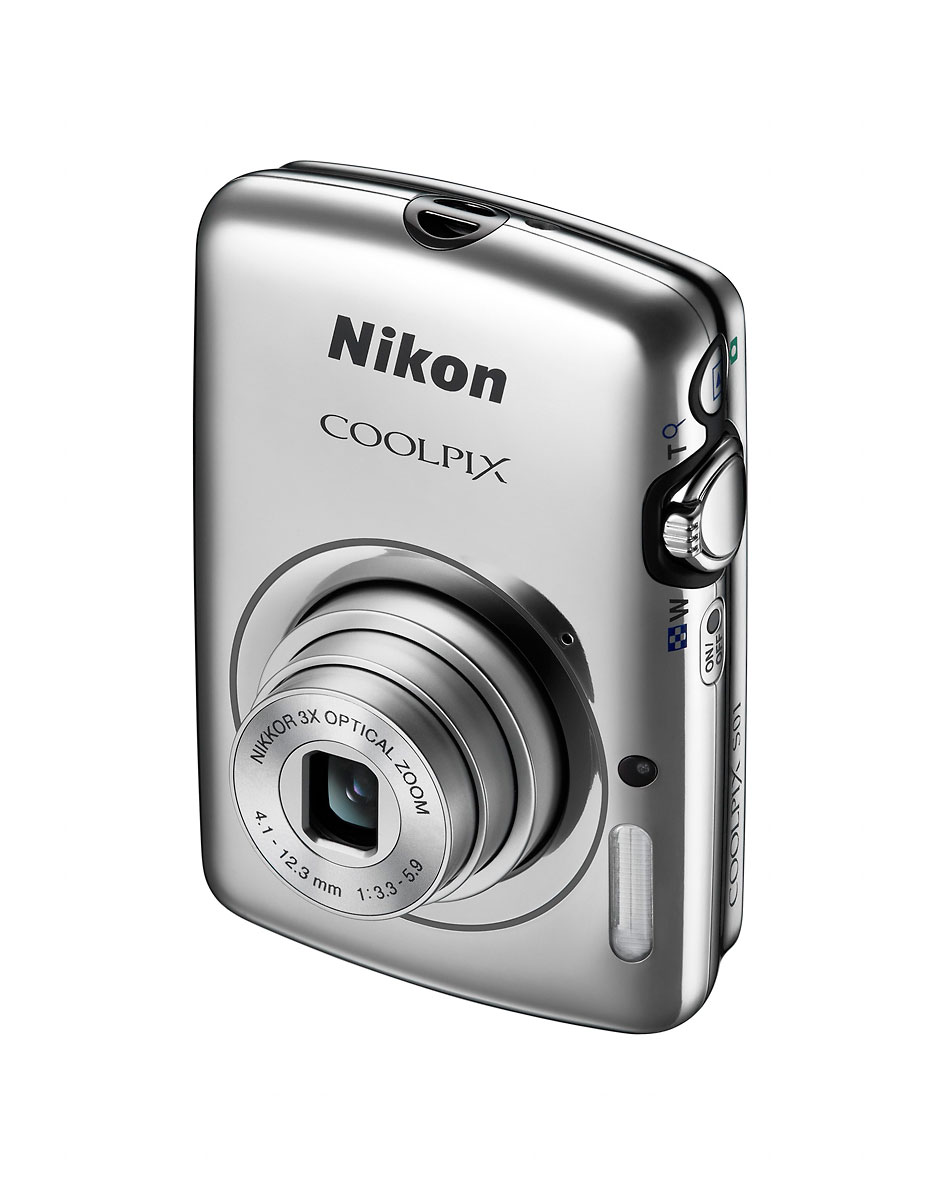 Nikon "Mini Coolpix" S01 Camera