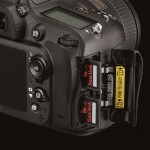 Nikon D600 - Dual SD Card Slots