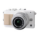 Olympus E-PL5 Pen – OM-D Performance & Self-Portrait Touch Screen LCD