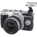 Pentax Q10 - Pop-Up Flash - Silver