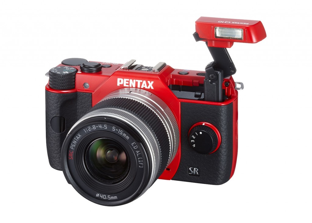 Pentax Q10 - Pop-Up Flash - Red