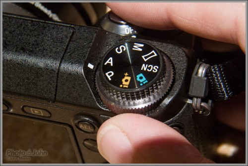 Sony NEX-6 - New Mode Dial & Exposure Control Dial