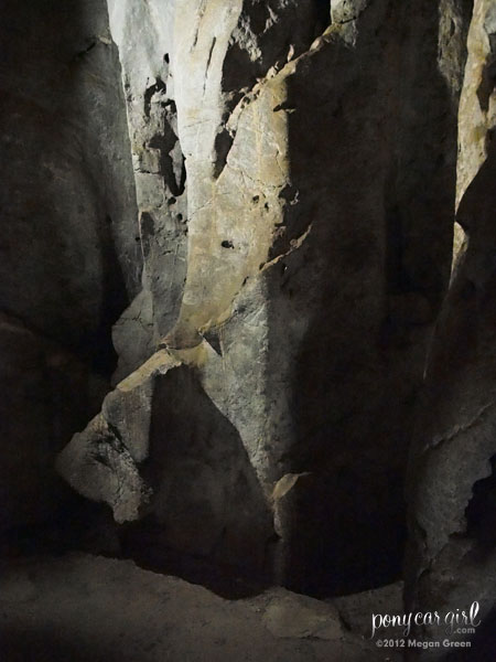 Olympus E-PL5 - Viñales, Cuba Cave Photo