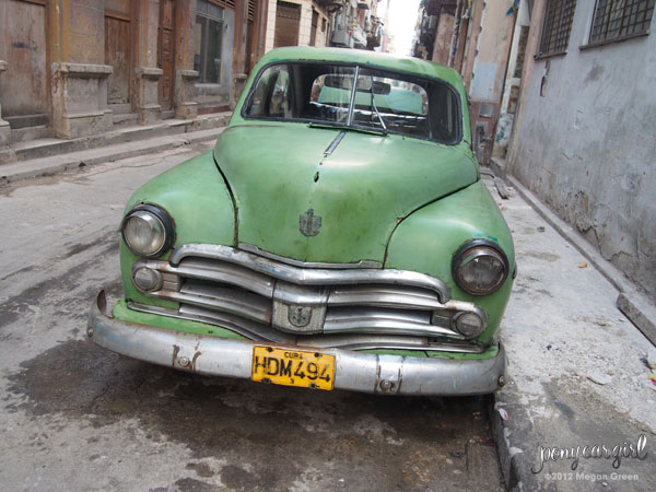 Olympus E-PL5 - Cuban Car