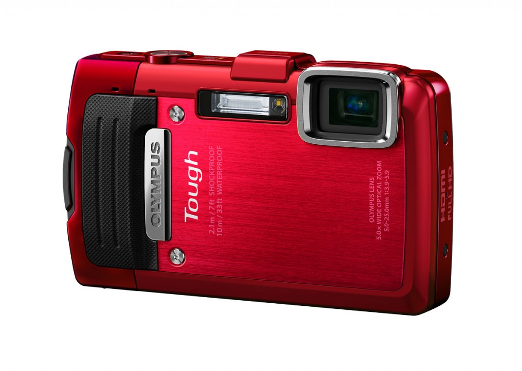 TG-830_red-frnt-left