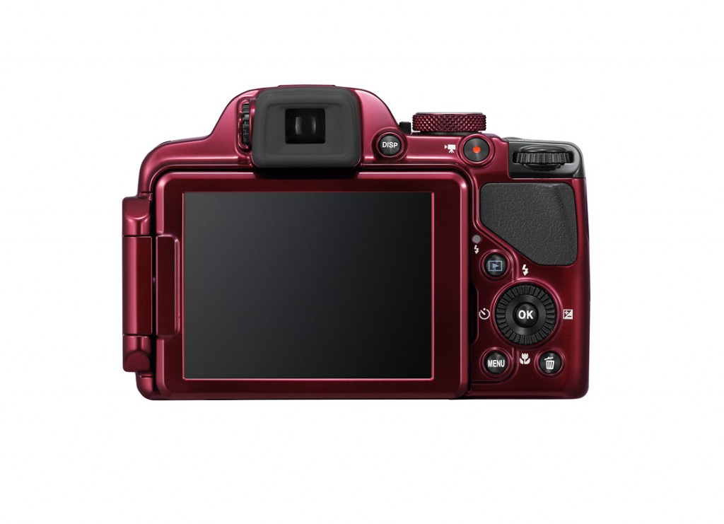 nikon-P520_rear-red