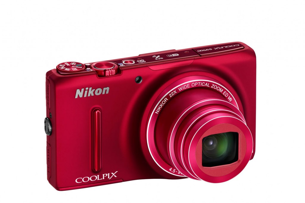 Nikon Coolpix S9500 Pocket Superzoom - Right Angle View - Red