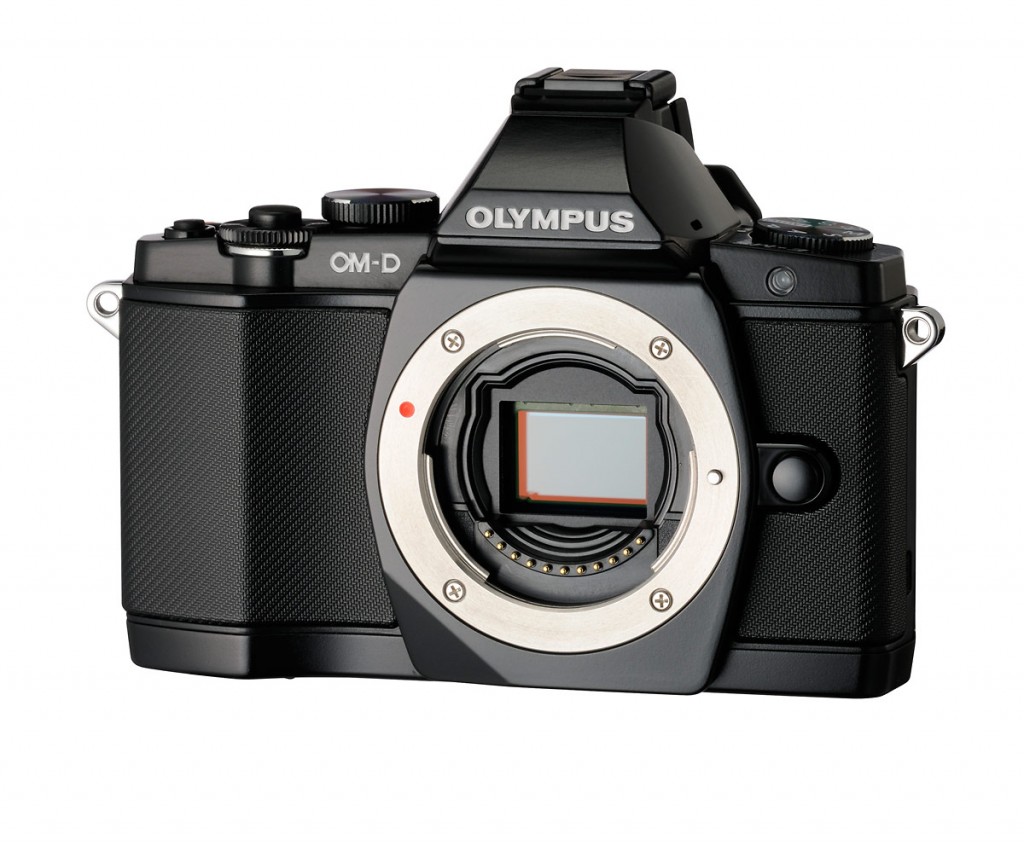 Olympus OM-D E-M5 - 16-Megapixel Four Thirds CMOS Sensor
