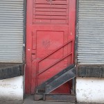 Zeiss Touit 1.8/32 Lens Sample: Red Door