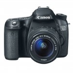 Canon EOS 70D - Front