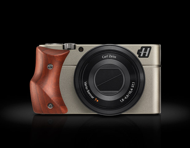 The Hasselblad Stellar Luxury Compact Camera