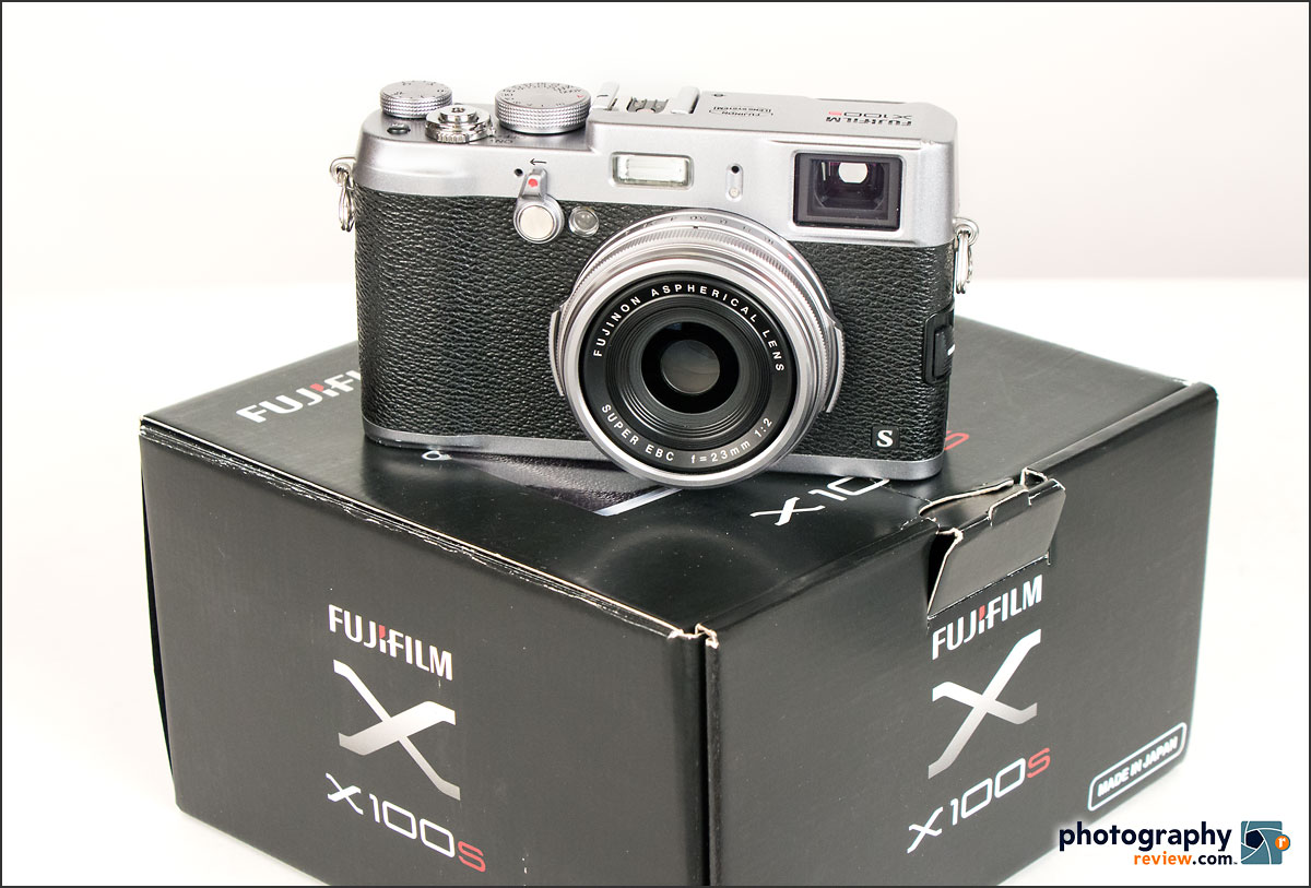 Fujifilm's X100S Rangefinder-Style Premium Compact Camera